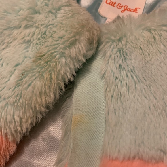 Cat and Jacket Fur Jacket - Picture 4 of 5